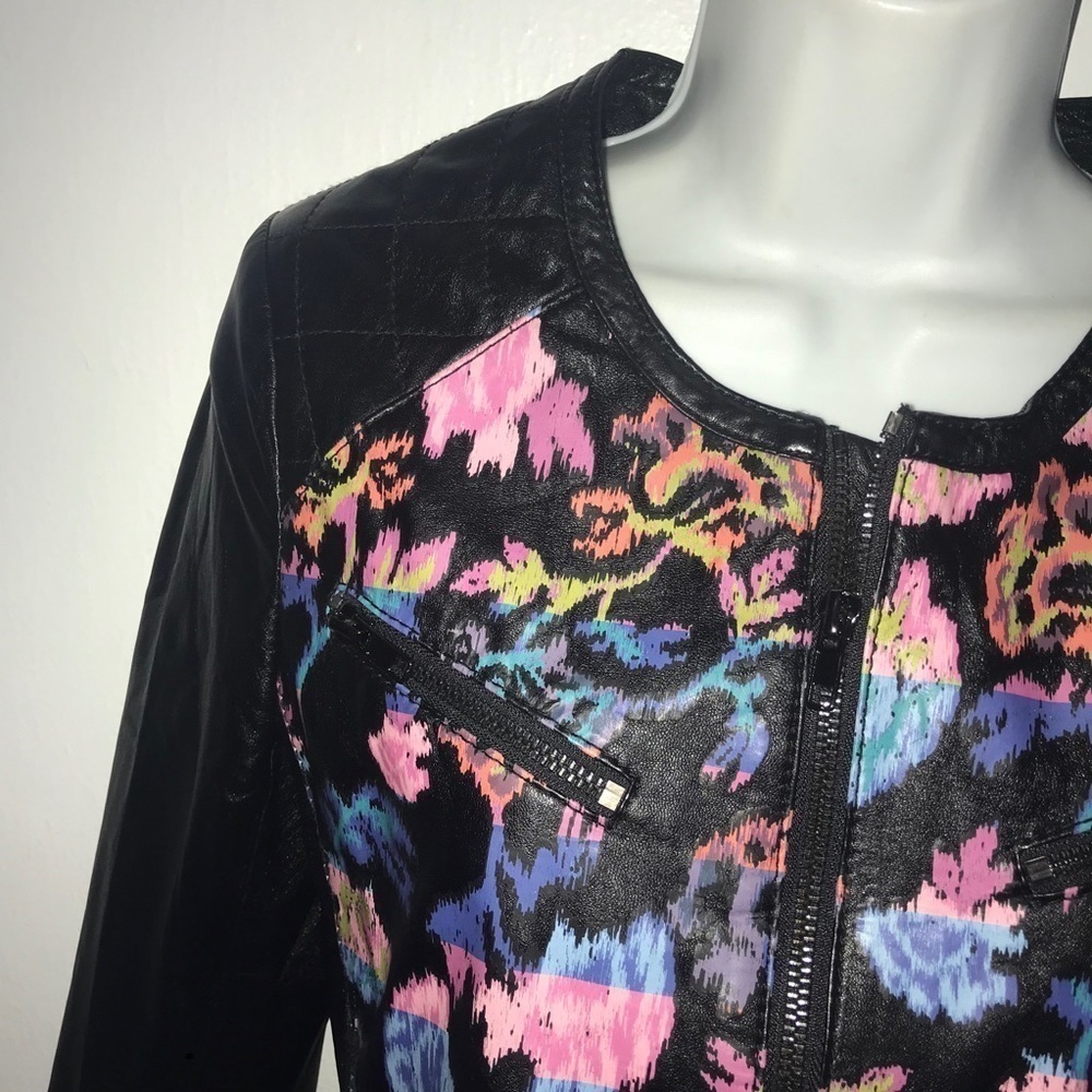 Donna-di-Eleganza Zip Front Printed Leather Jacket - Picture 4 of 12